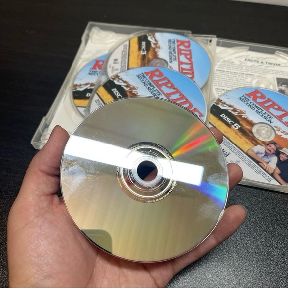 Riptide The Complete 2nd Season 2 DVD 5-Disc Set - Tested - Picture 9 of 11